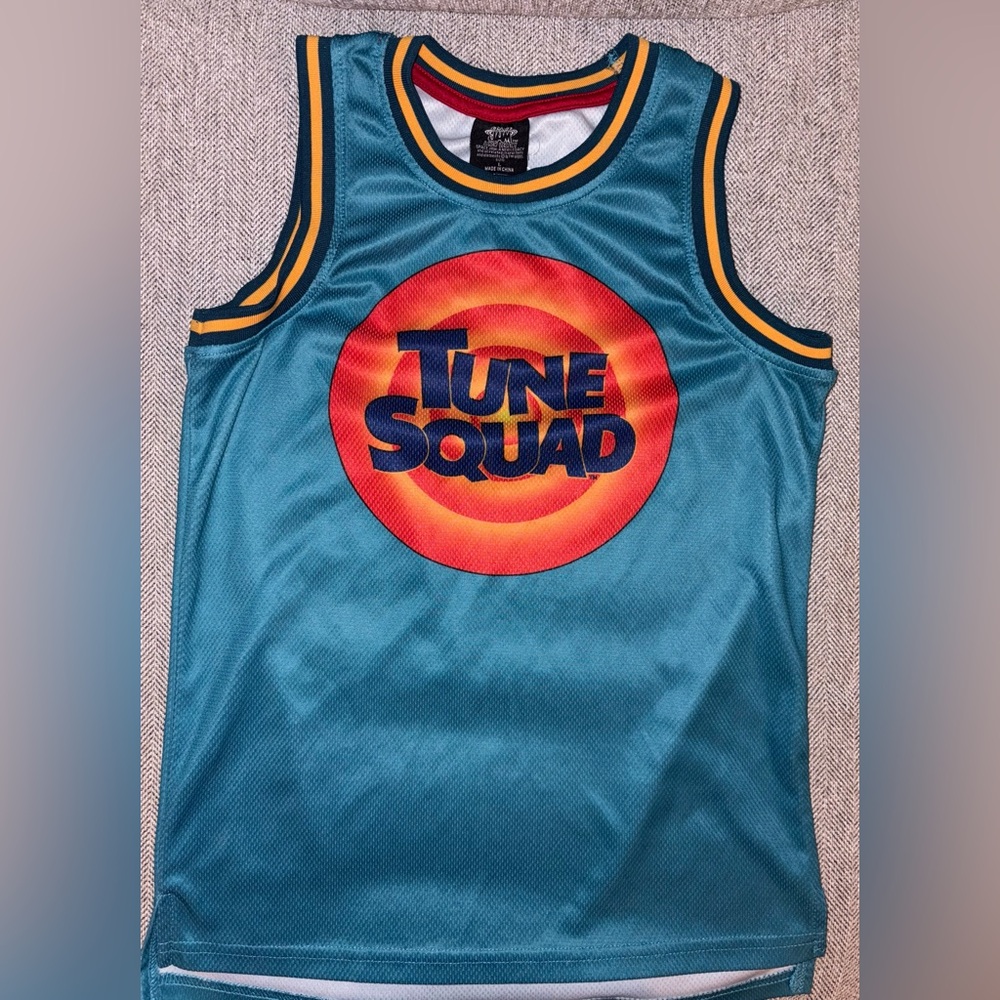 Space Jam tunes squad jersey / Halloween costume